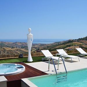 B&B&SPA Novantadieci Club